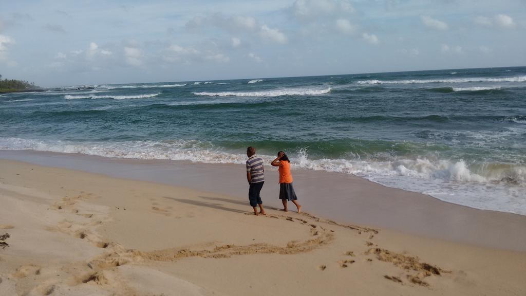 Gem Villa Weligama Buitenkant foto